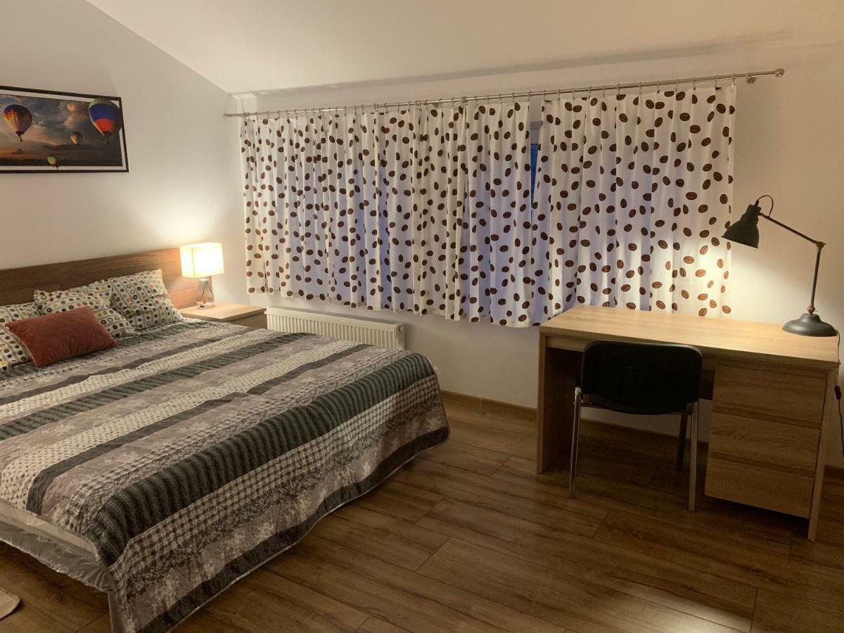 Apartamenty Podwarszawskie Stara Wies  Exteriör bild