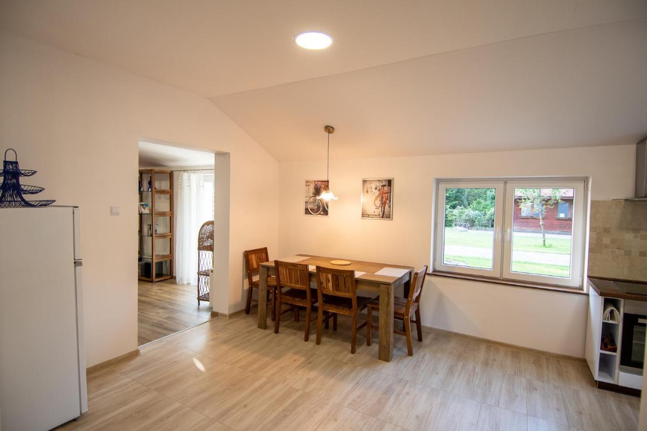 Apartamenty Podwarszawskie Stara Wies  Exteriör bild